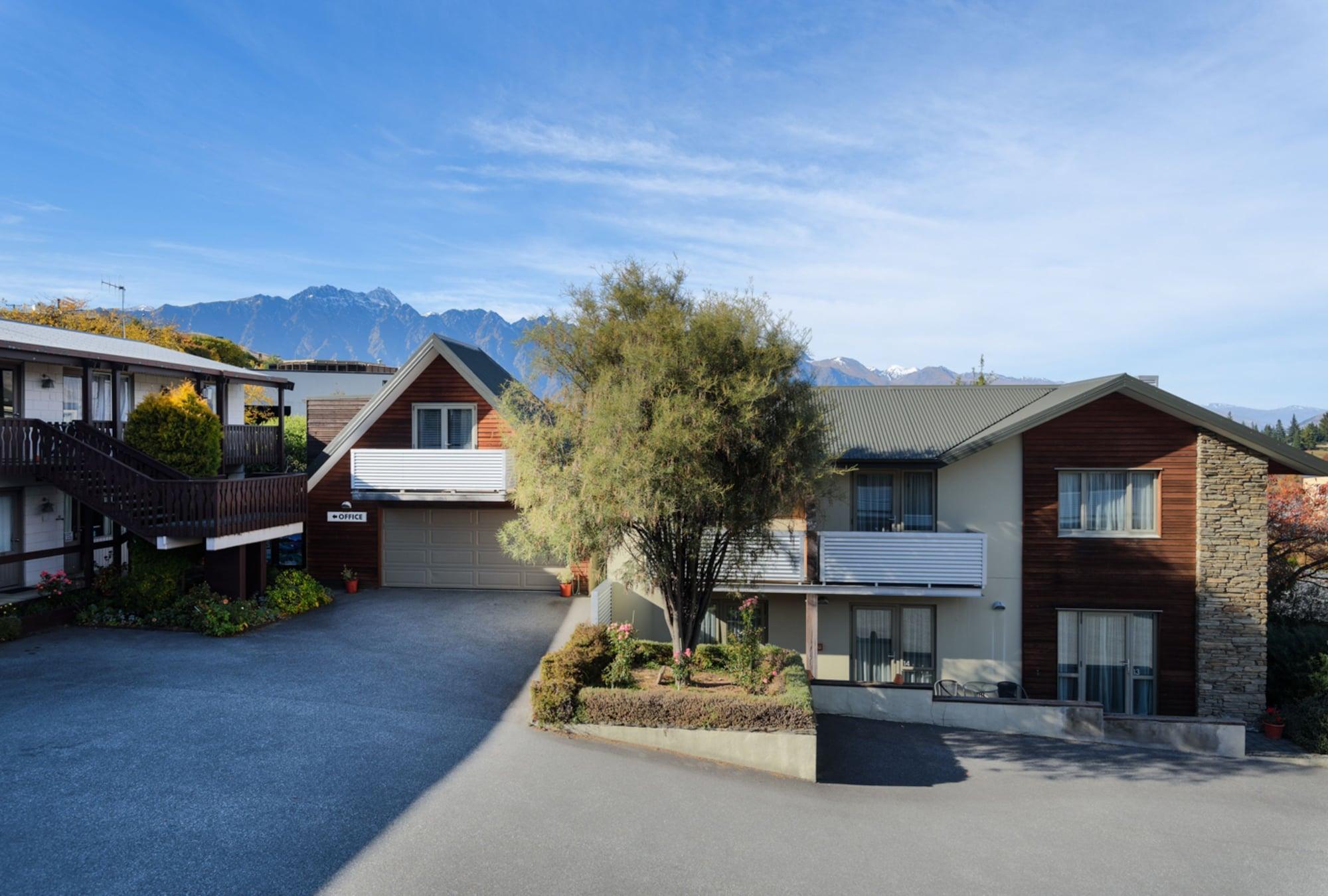 Queenstown Motel Apartments (Adults Only) Luaran gambar