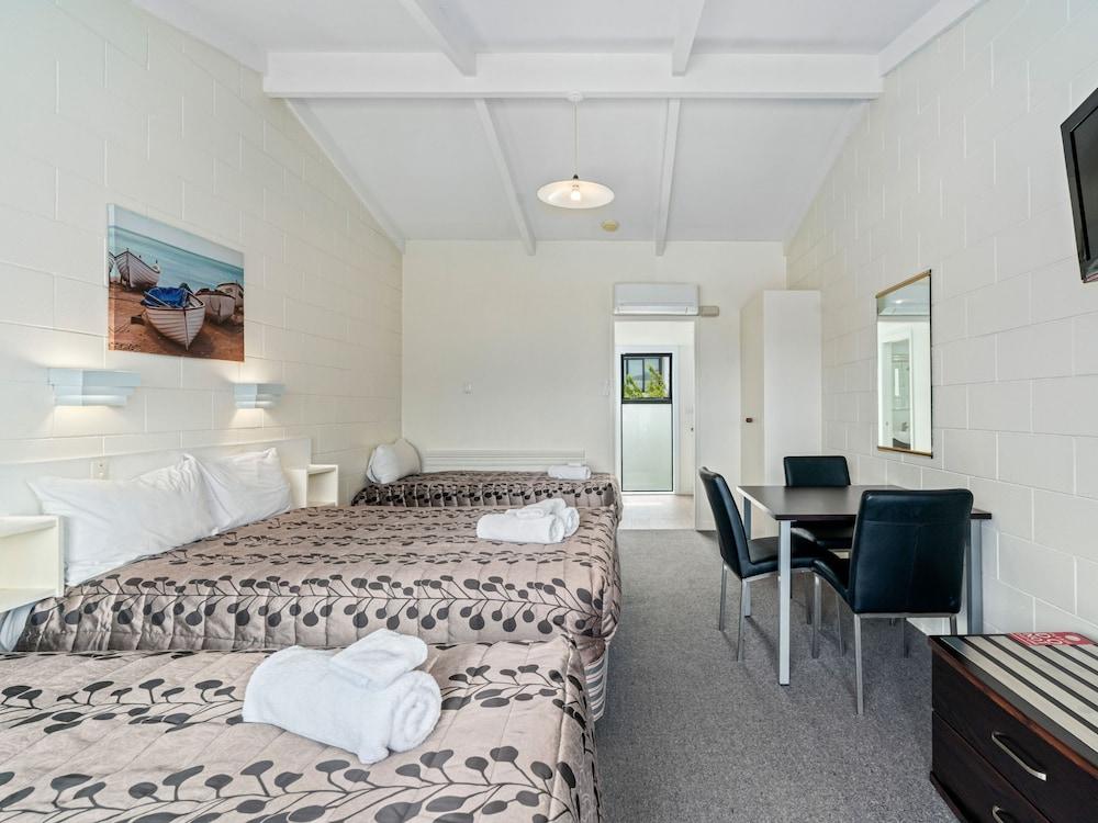 Queenstown Motel Apartments (Adults Only) Luaran gambar